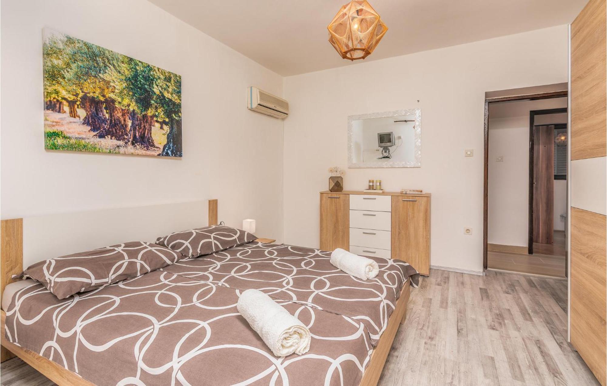 3 Bedroom In Krk Apartament Veglia